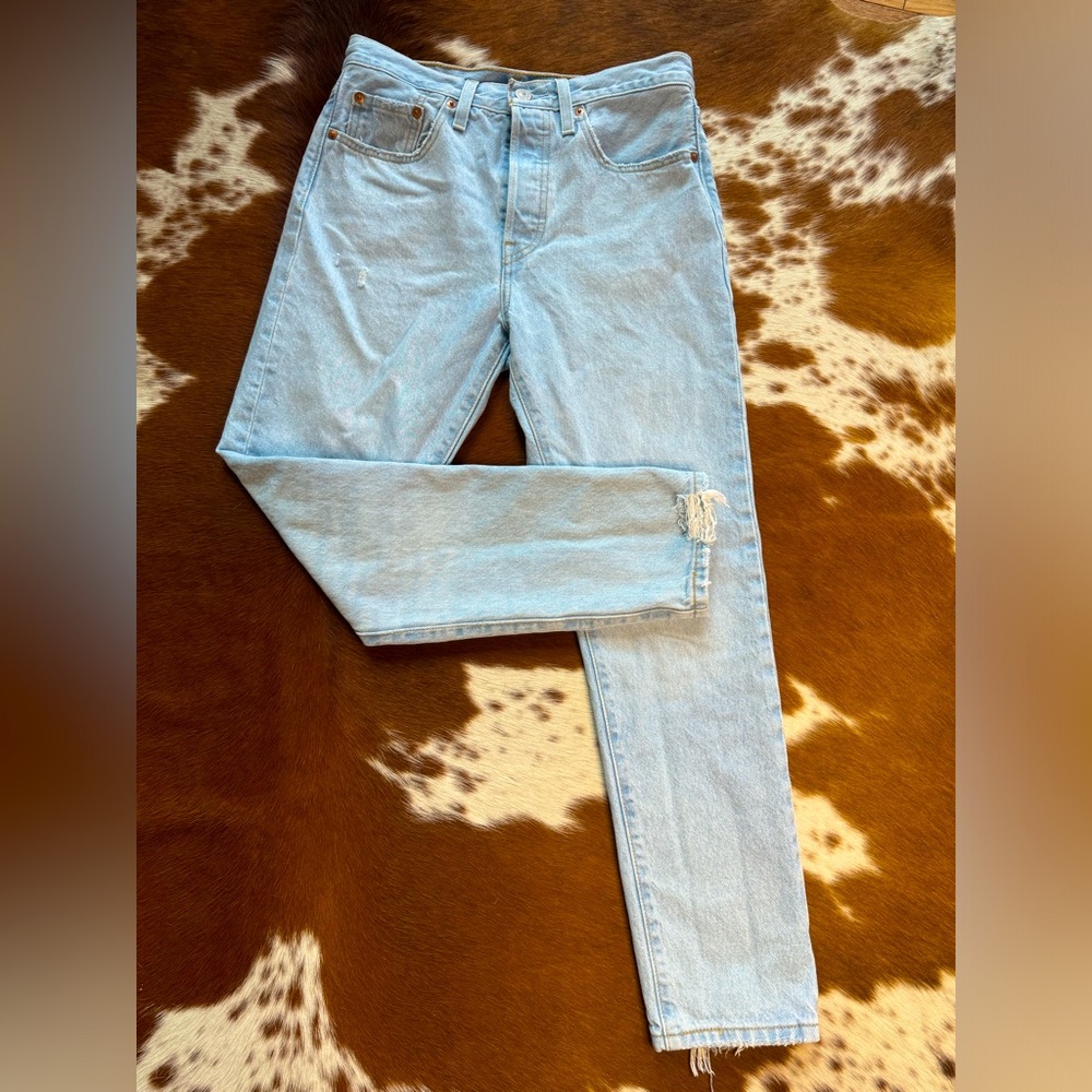 Levi’s 501 “skinny” Jean